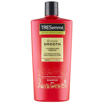 Keratín Smooth Shampoo - Šampón s keratínom pre hladké vlasy bez krepovateniu